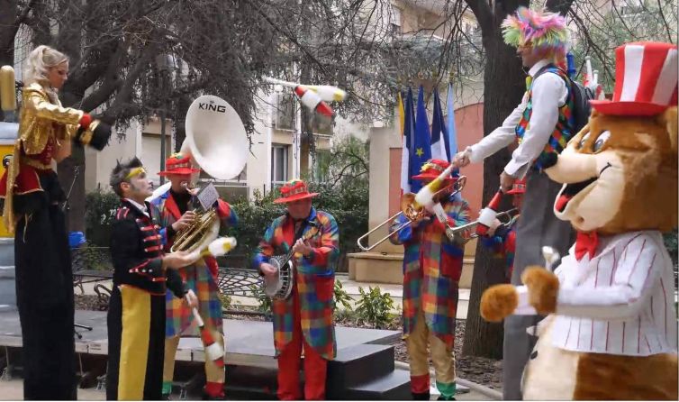 Carnaval cirque à Cannes