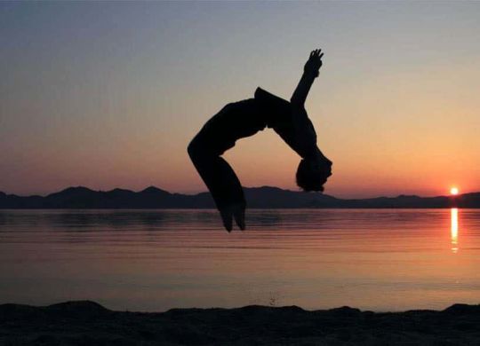 Acrobate urbain Eklabul Evenements