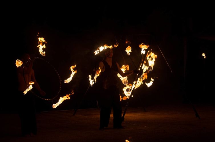 Firewaves à Tourette Levens