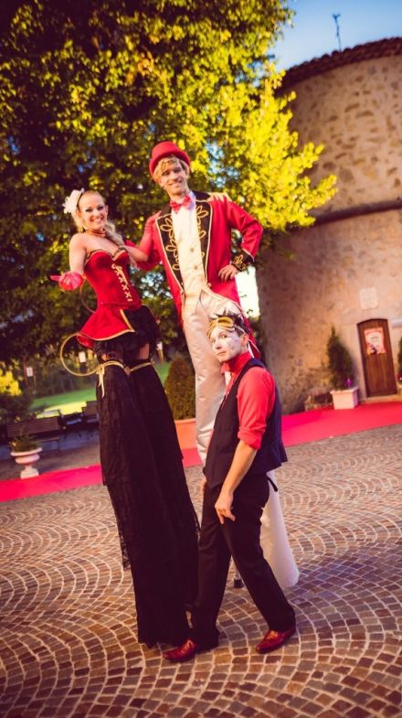 Mariage cirque au château de Taulane