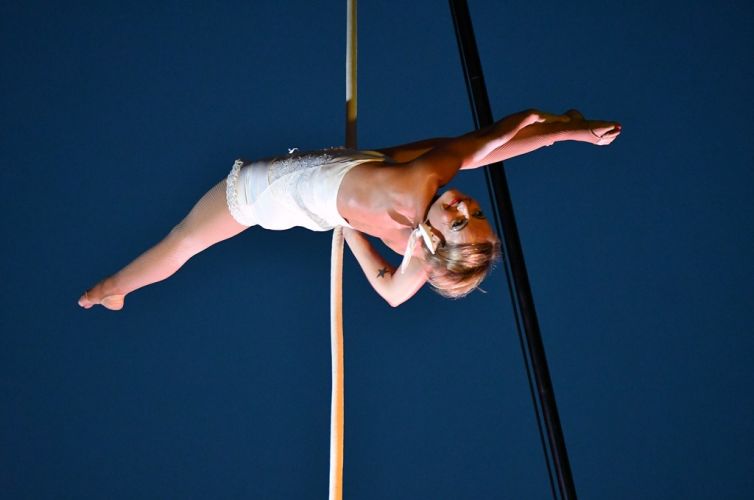 Stage Aériens : sangles, corde, tissu  Le Plongeoir, Pôle national Cirque  Le Mans