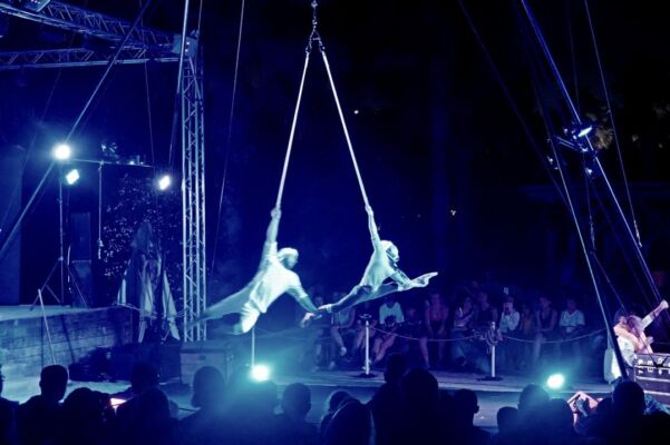 Compagnie de Cirque Eklabul