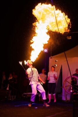 Compagnie de Cirque Eklabul