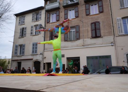 Web Fete des couleurs Le Luc 2023 - Eklabul evenement08