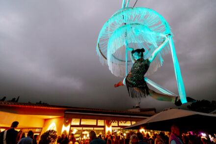 CHAMPAGNE CHANDELIER