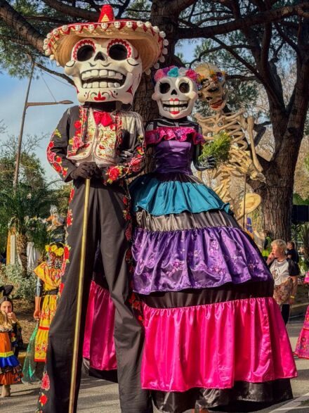 STILT WALKERS