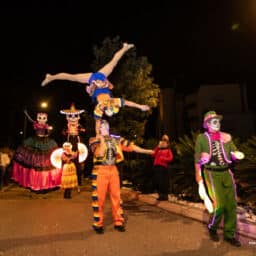 Les secrets fascinants de l’art du porte main à main et des portés acrobatiques